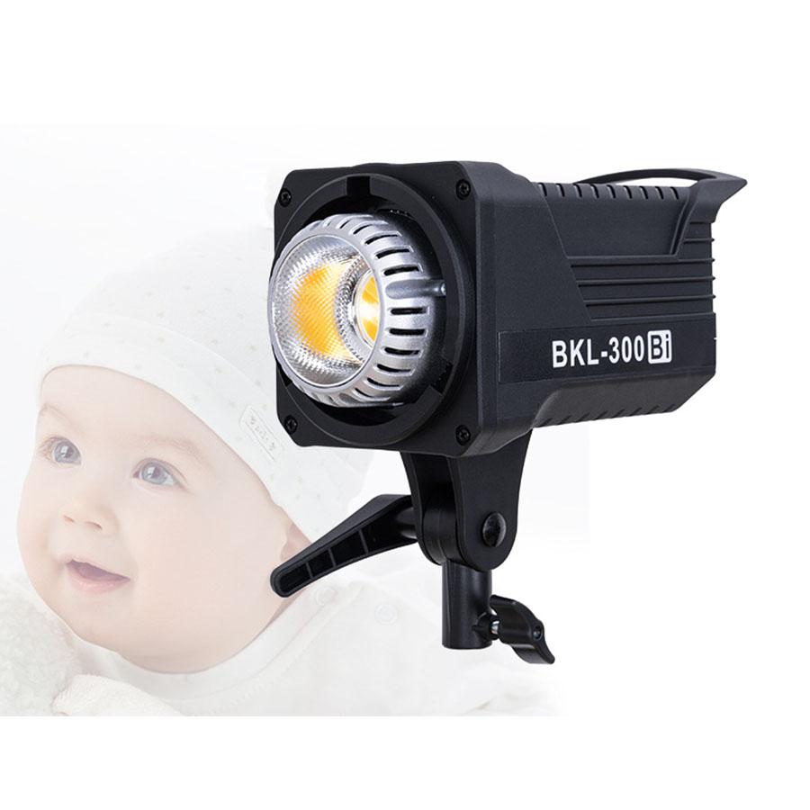300Bi/D W LED Video Light,Cont - Outdoor Lighting Video avis et prix